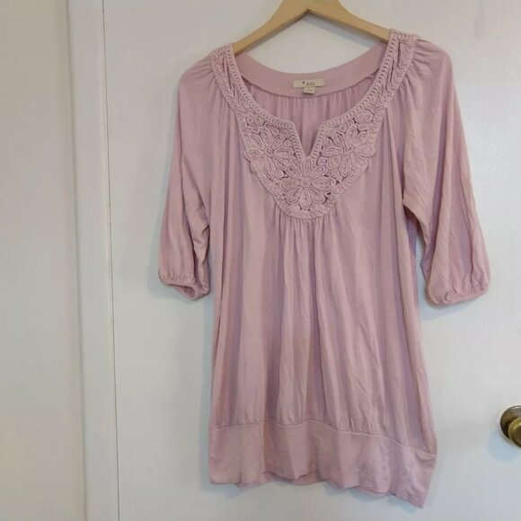 Dusty Pink L Top Textured Lace Collar Elastic Hem Short Puff Sleeves - Picture 2 of 6
